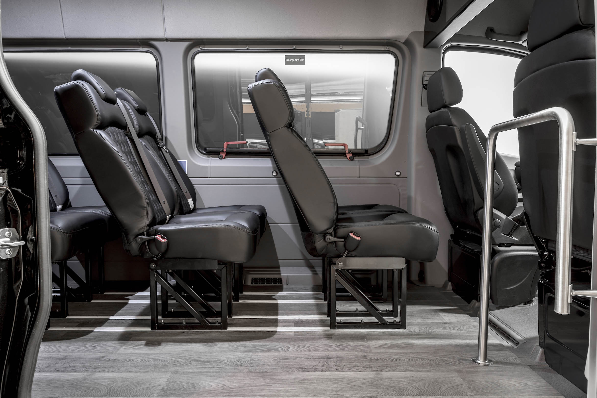 Bespoke Sprinter minibus build 170E13 · S5 photo 4