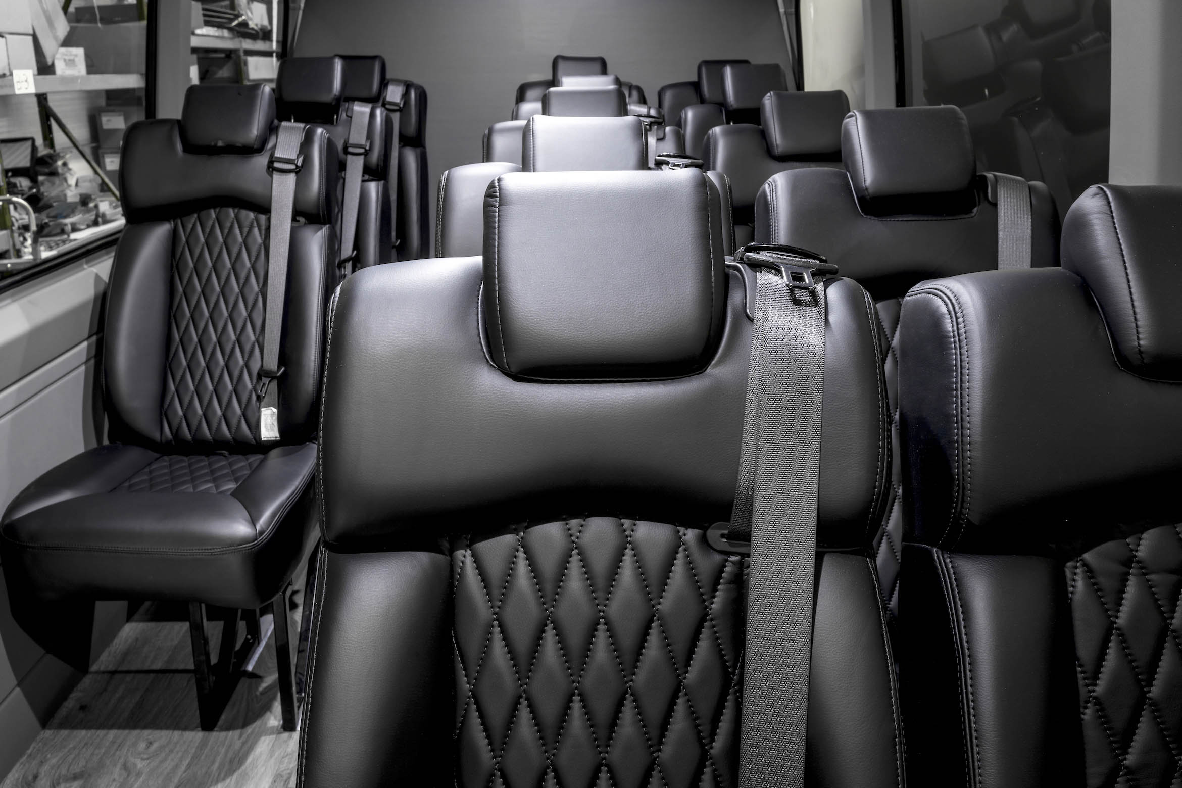 Bespoke Sprinter minibus build 170E13 · S5 photo 8