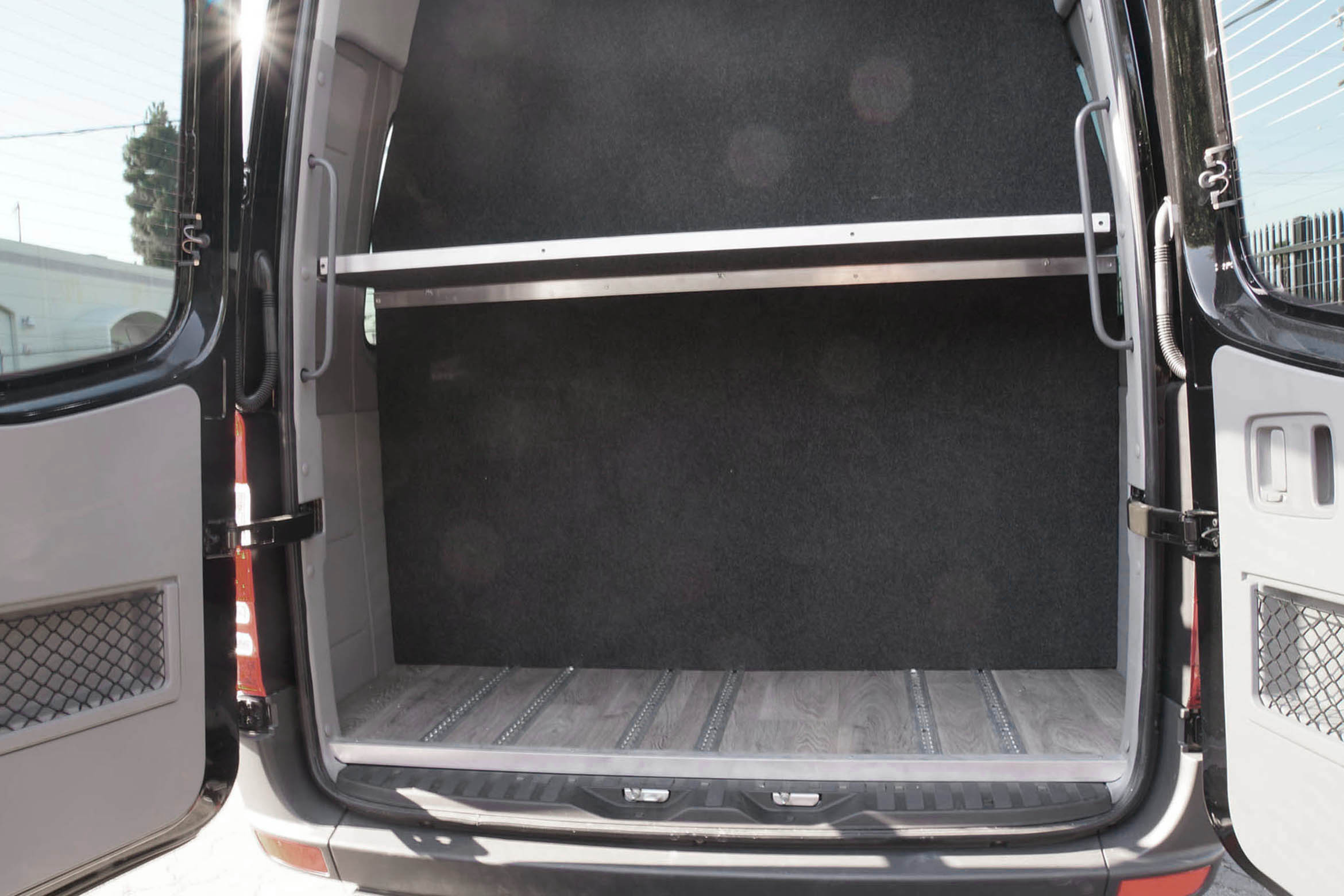 Bespoke Sprinter minibus build 170E13 · S5 photo 16