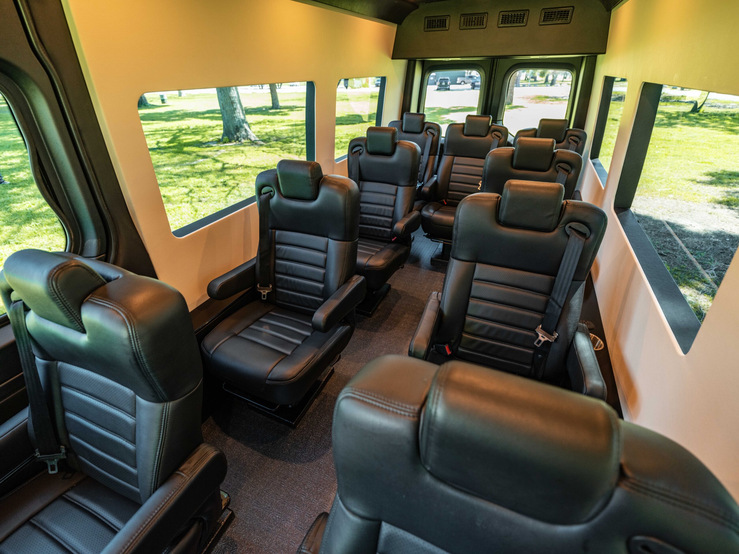 Bespoke Sprinter minibus build 170C9 · S29 photo 15