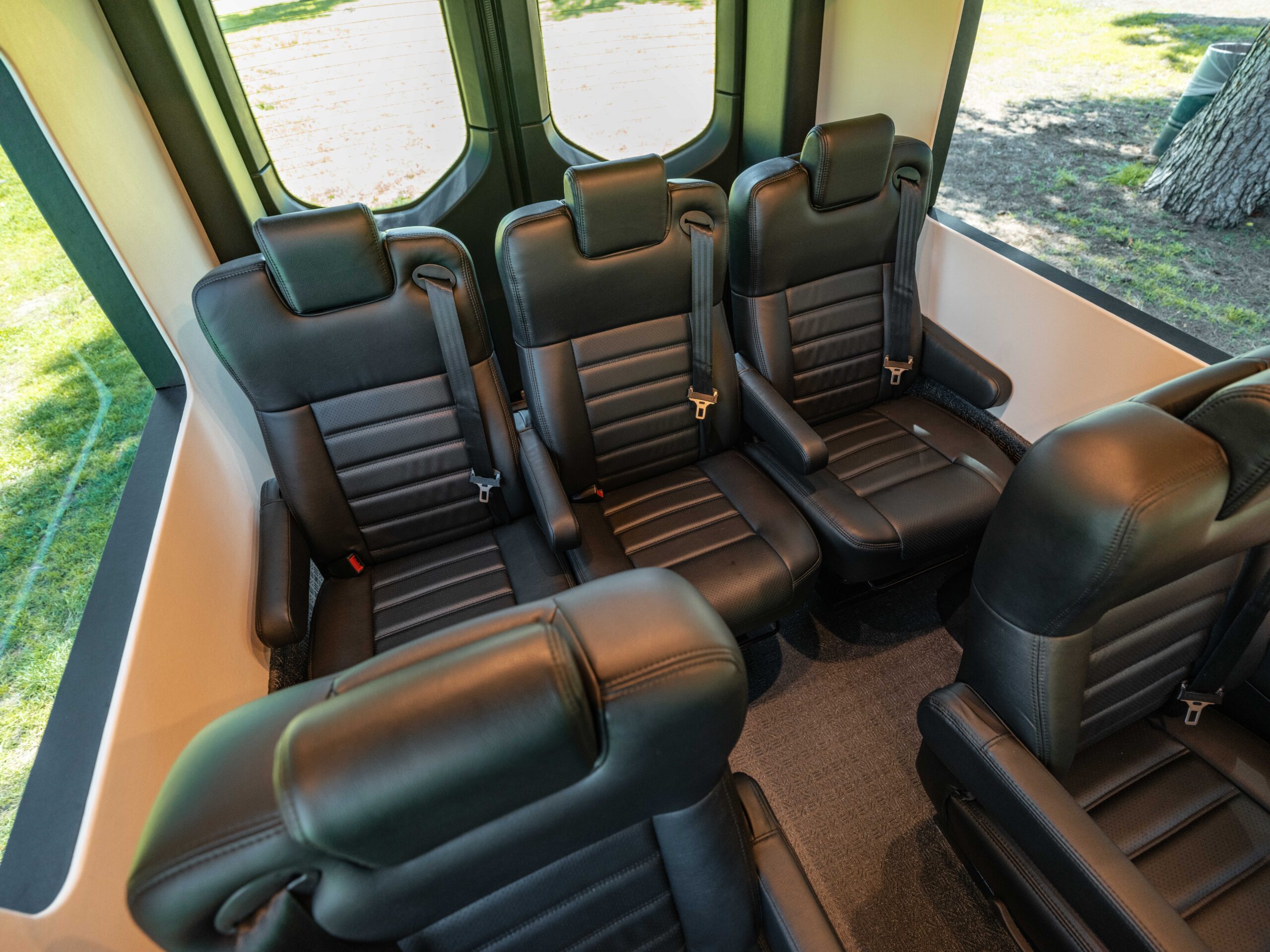 Bespoke Sprinter minibus build 170C9 · S29 photo 16
