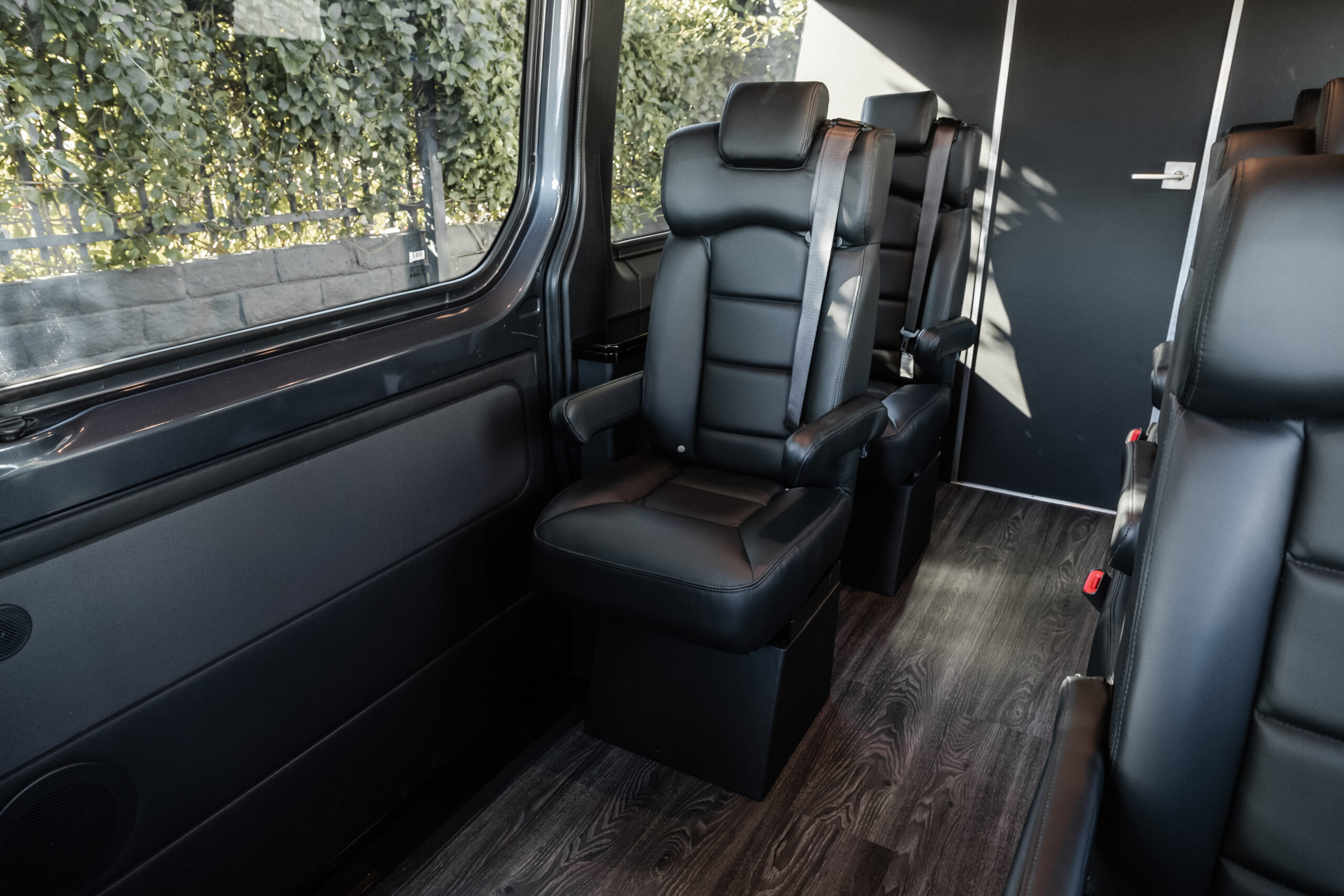 Bespoke Sprinter minibus build S21 photo 25