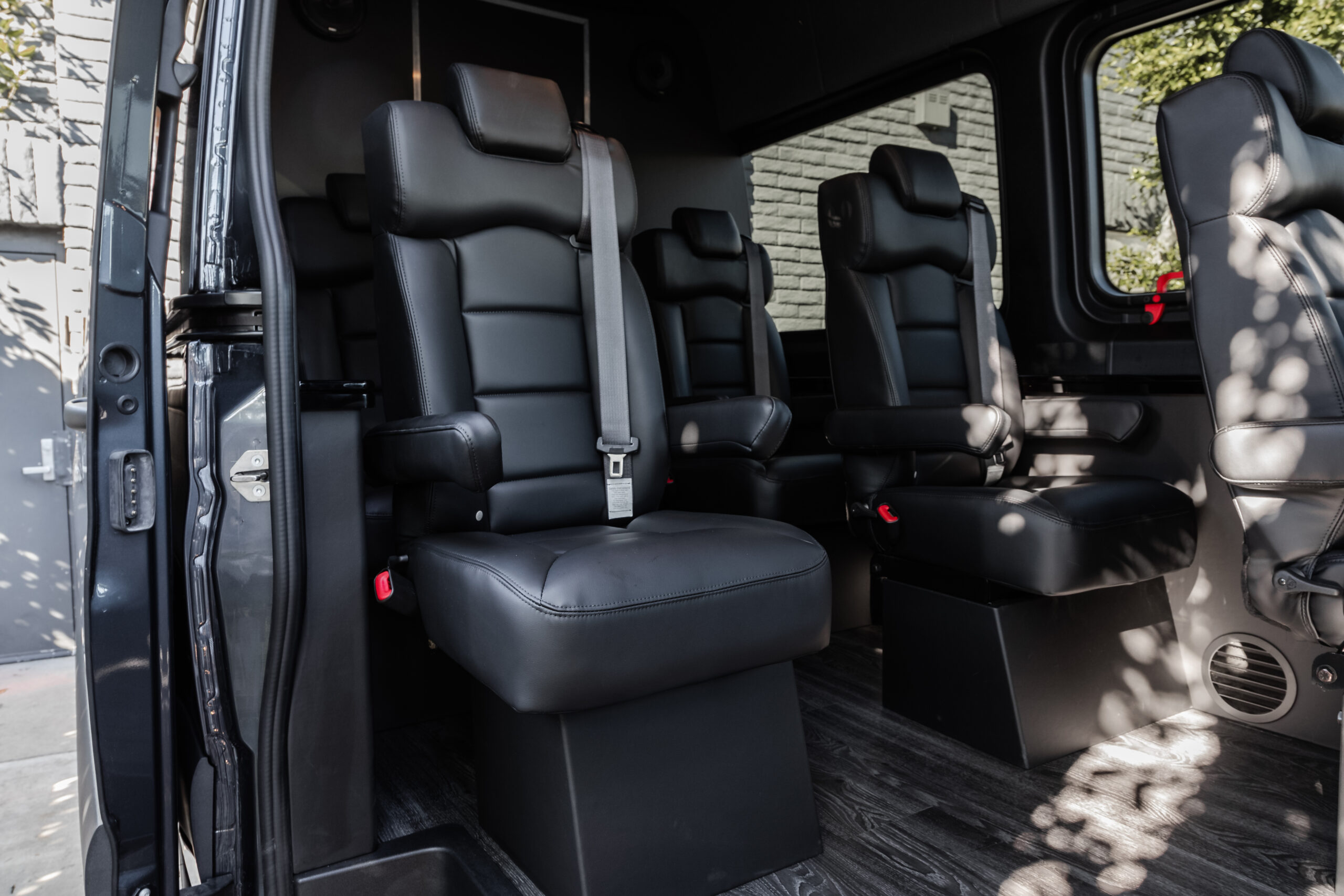 Bespoke Sprinter minibus build S21 photo 12