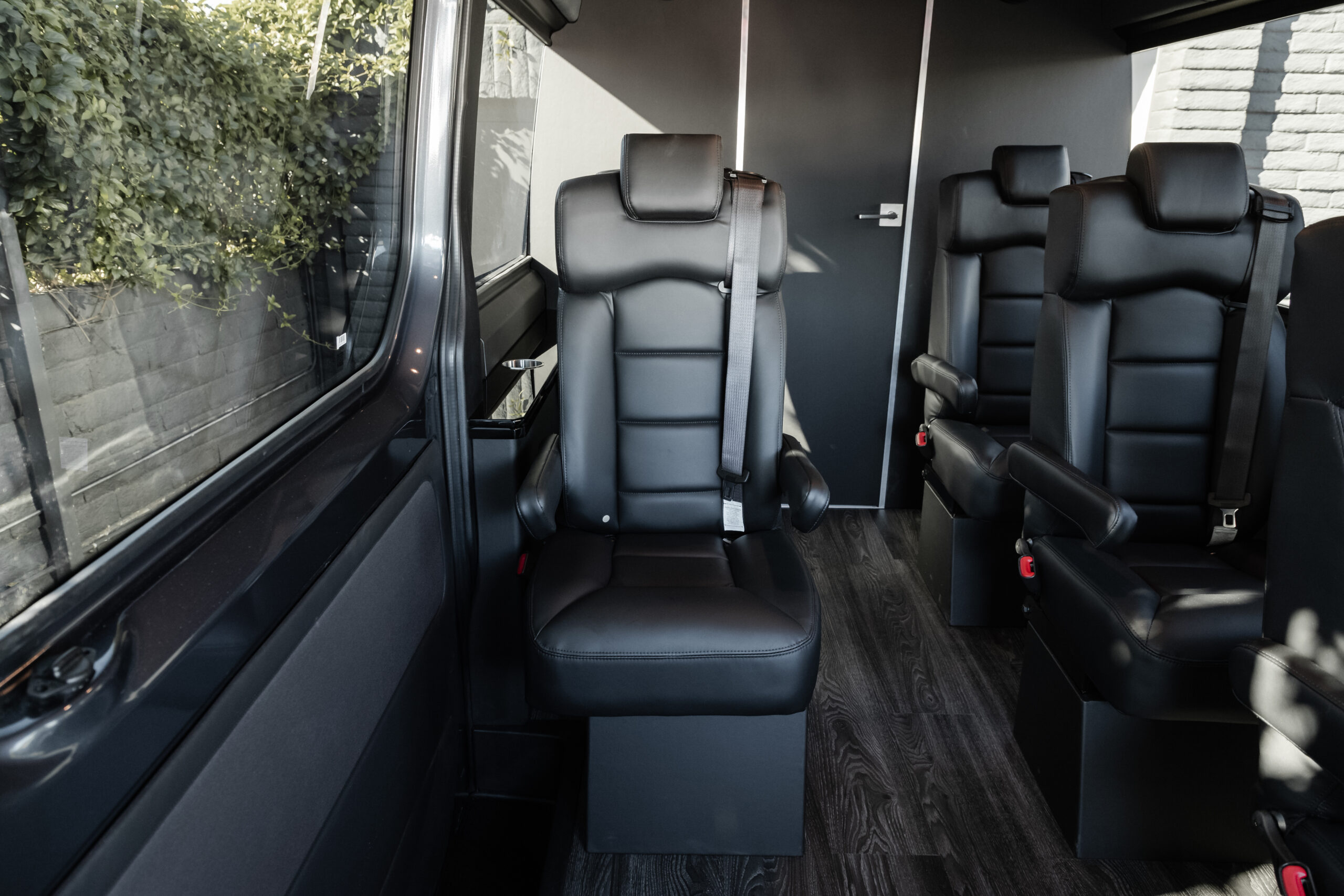 Bespoke Sprinter minibus build S21 photo 7