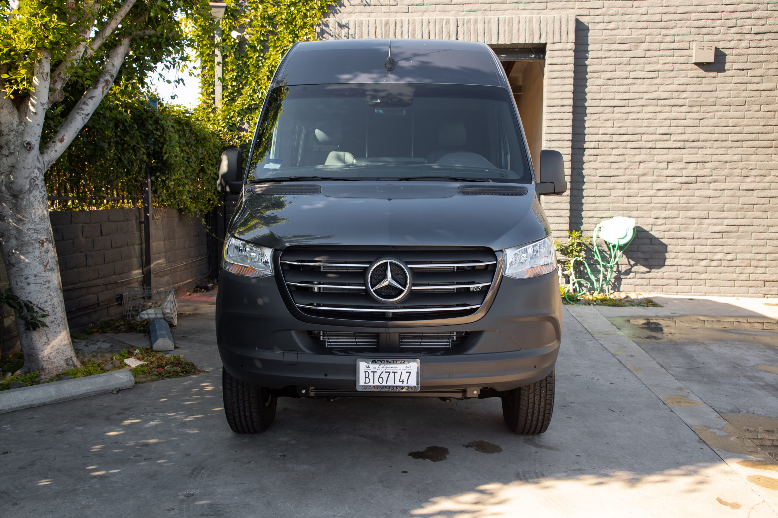 Bespoke Sprinter minibus build S21 photo 4