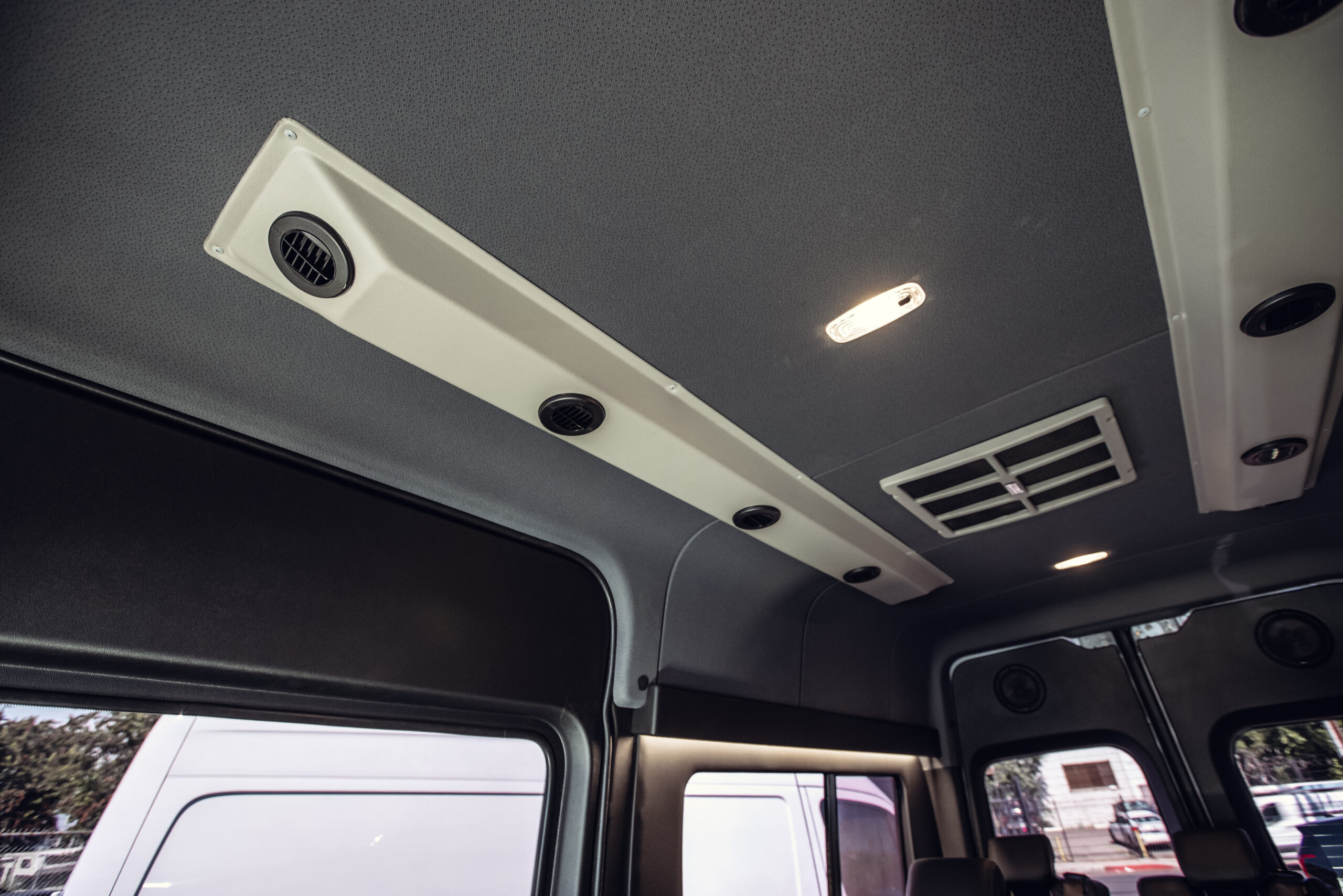 Bespoke Sprinter minibus build S30 photo 11