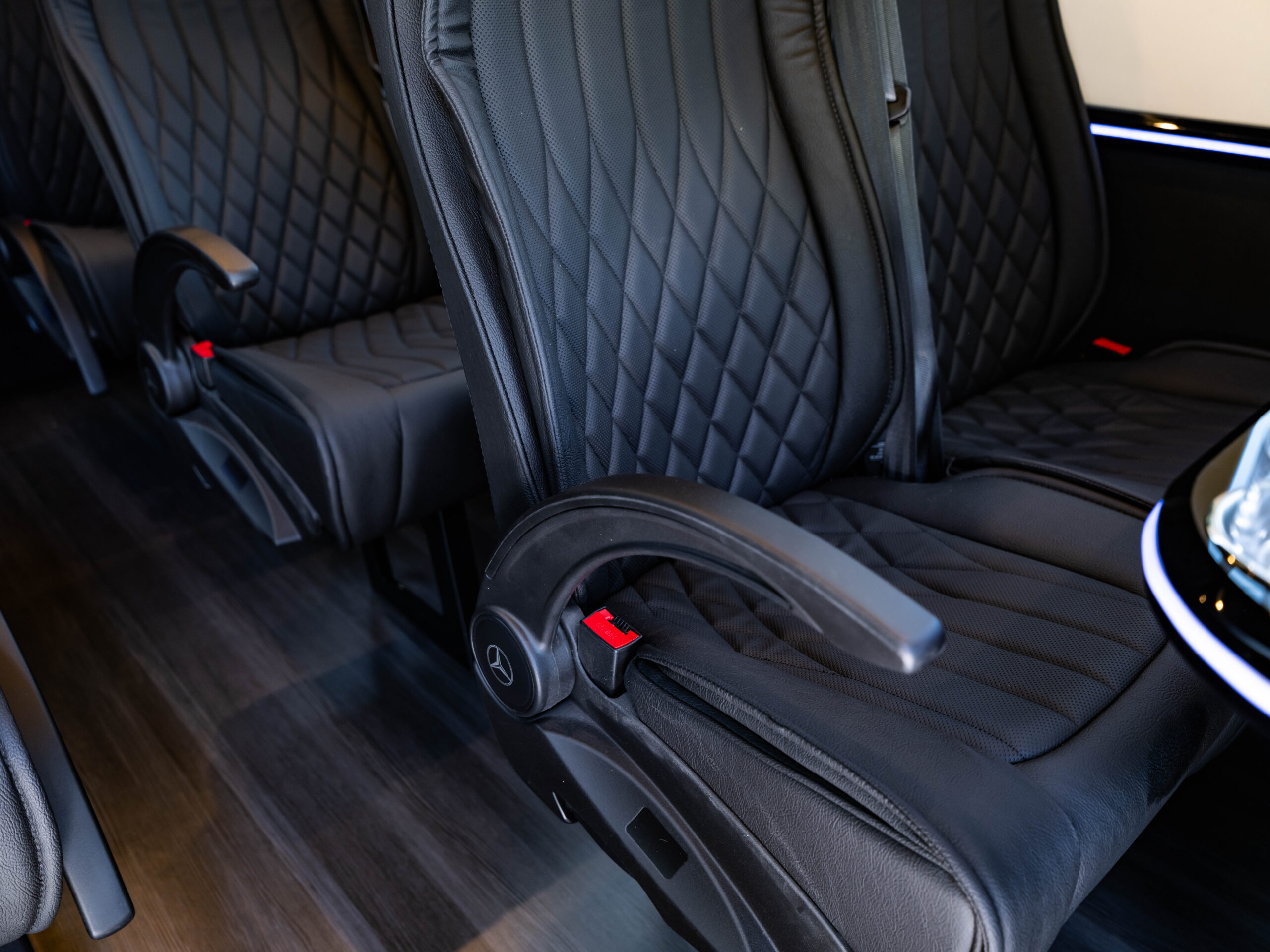 Bespoke Sprinter minibus build S34 photo 24