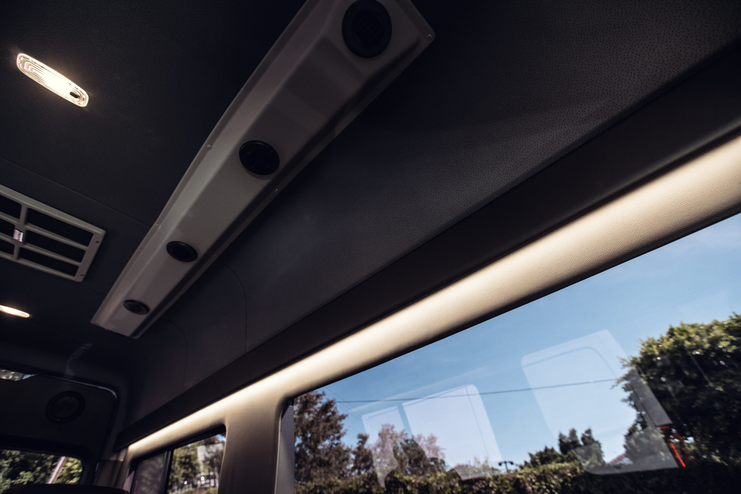 Bespoke Coach Van 2 7.22-8